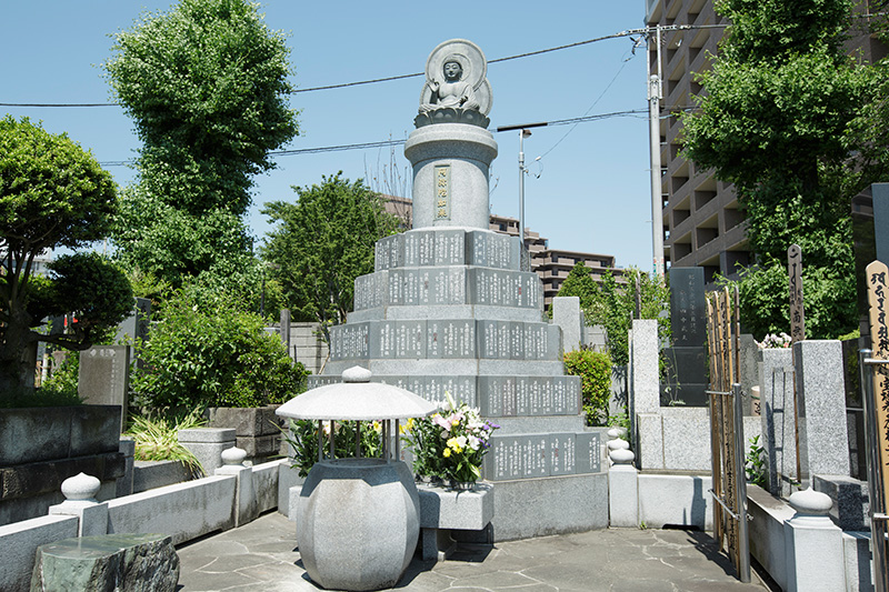 memorial1